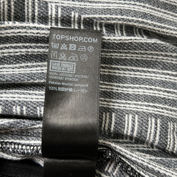 Topshop black and white 3/4 sleeve length surplus wrap top romper - Picture 4 of 4